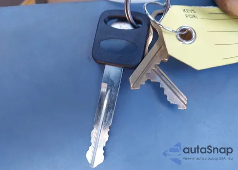 2010 Ford E-250 Commercial/Recreational z USA, uszkodzony, nr VIN 1FTNE2ELXADA60139